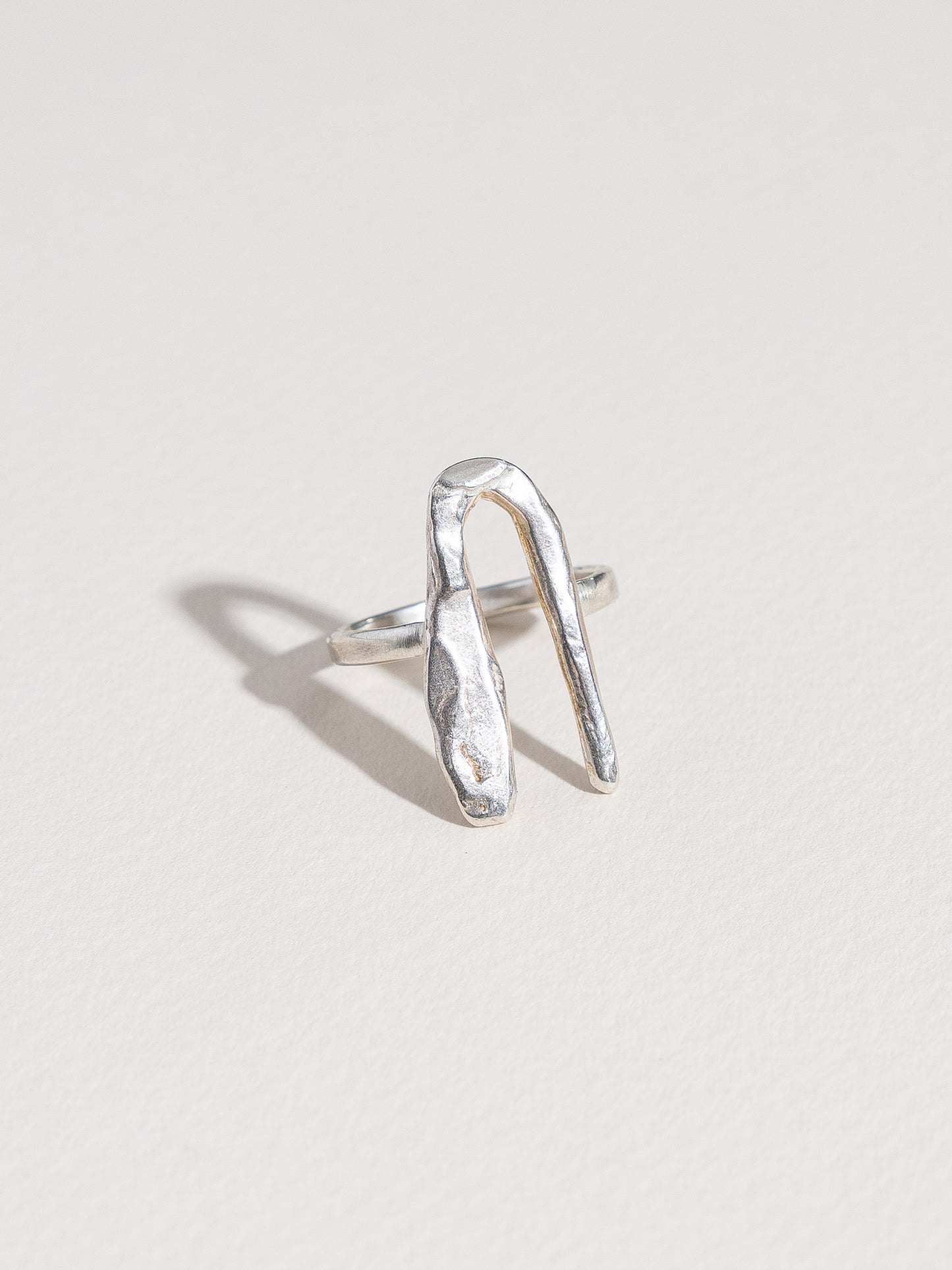 Rising Ring