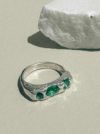 Relic of Three in Emerald