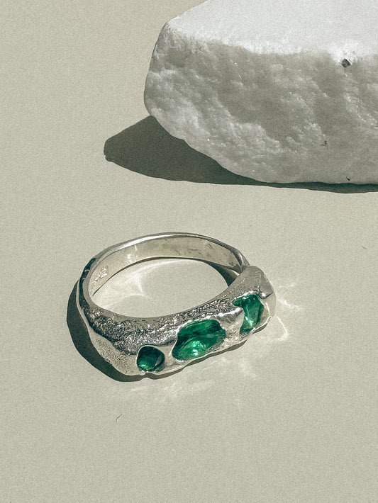 Relic of Three in Emerald