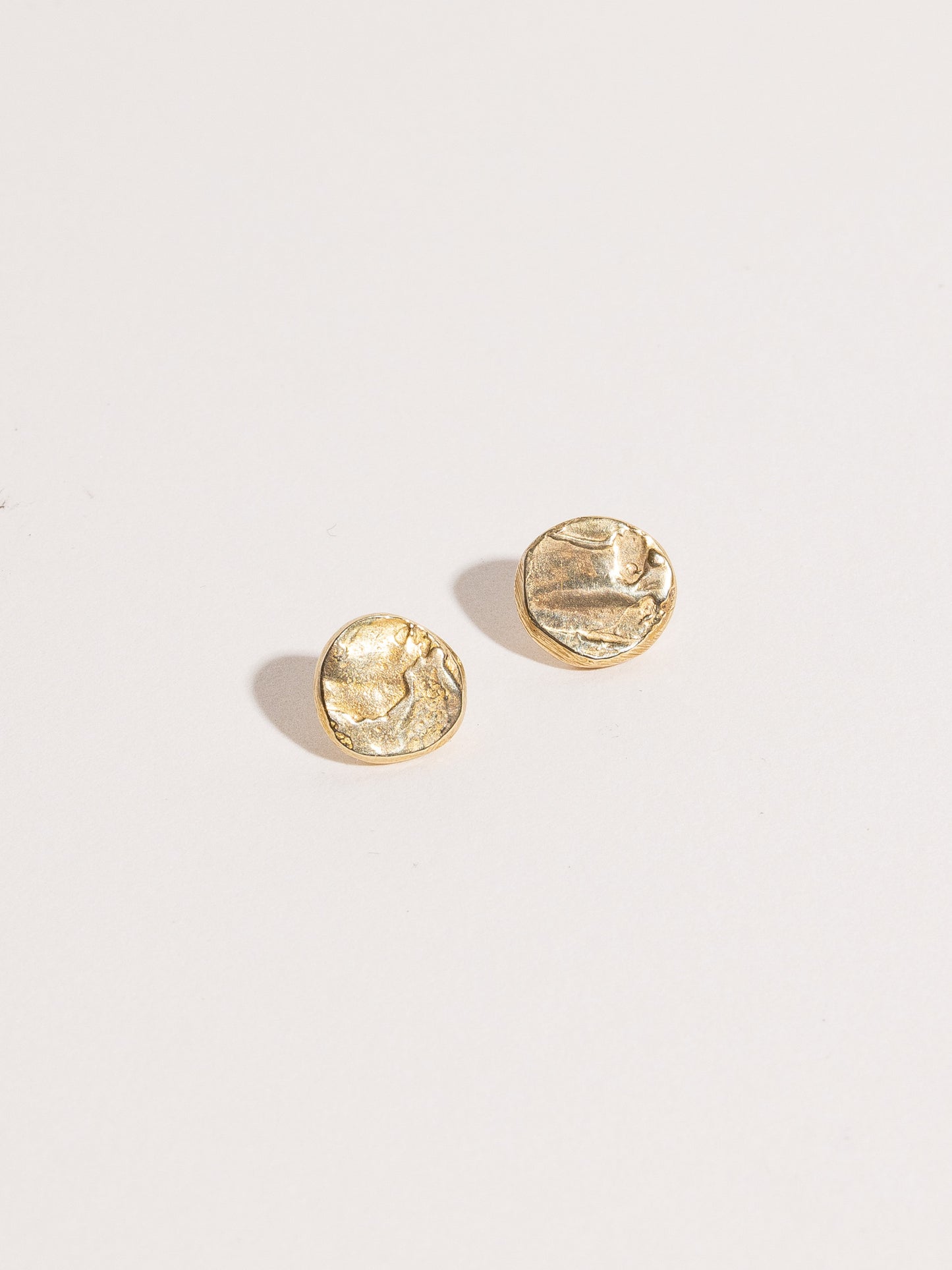 Stucco Moon Studs